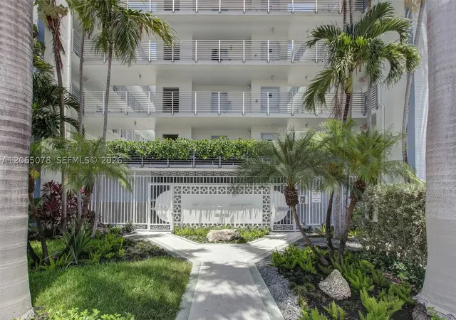 Photo 1 of Condo for sale at 1545 Euclid Ave #3C, Miami Beach, FL 33139 | MLS# A12065078 | Listing updated on 2026-09-22