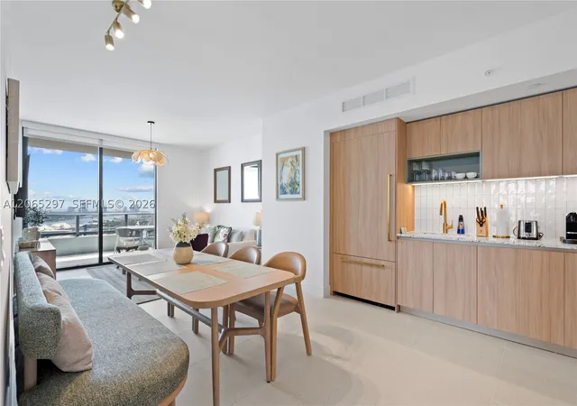 Photo 2 of Condo for sale at 159 Ne 6th St #2415, Miami, FL 33132 | MLS# A12065297 | Listing updated on 2026-08-30
