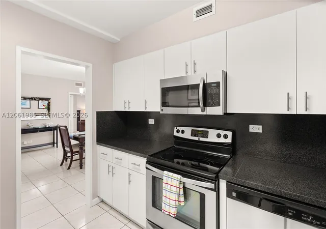 Photo 3 of Condo for sale at 5601 Collins Ave #1216, Miami Beach, FL 33140 | MLS# A12061985 | Listing updated on 2026-08-26