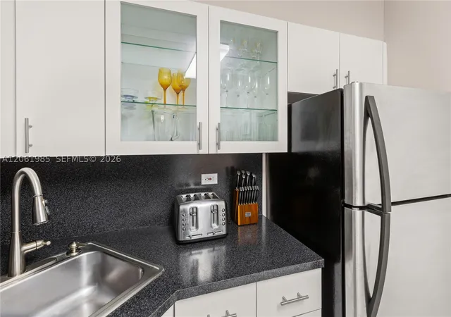 Photo 3 of Condo for sale at 5601 Collins Ave #1216, Miami Beach, FL 33140 | MLS# A12061985 | Listing updated on 2026-08-26