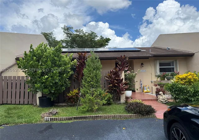 Photo 3 of Sale Pending at 11515 Sw 122nd Ct, Miami, FL 33186 | MLS# A12062590 | Listing updated on 2026-08-31