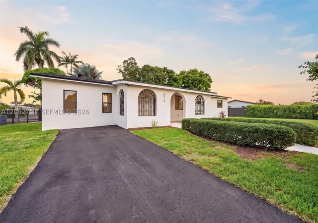 Photo 4 of Single family home for sale at 6514 Sw 107Th Pl, Miami, FL 33173 | MLS# A12062751 | Listing updated on 2026-10-05