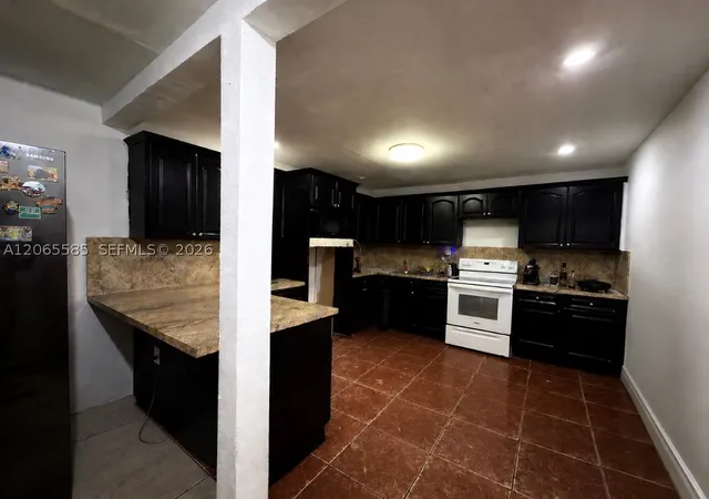 Photo 2 of Single family home for sale at 3461 Nw 171st St, Miami Gardens, FL 33056 | MLS# A12065585 | Listing updated on 2026-09-11