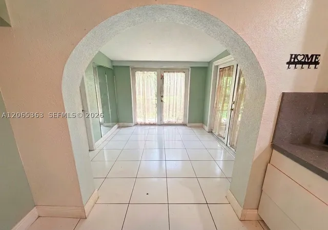 Photo 3 of Single family home for sale at 6831 Farragut St, Hollywood, FL 33024 | MLS# A12065363 | Listing updated on 2026-10-06