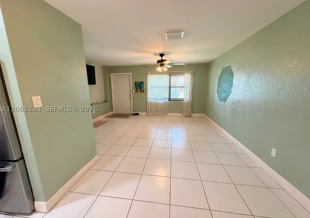Photo 4 of Single family home for sale at 6831 Farragut St, Hollywood, FL 33024 | MLS# A12065363 | Listing updated on 2026-10-06