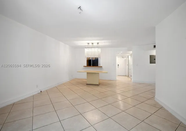Photo 3 of Sale Pending at 619 Ne 14Th Ave #101, Hallandale Beach, FL 33009 | MLS# A12065594 | Listing updated on 2026-10-01