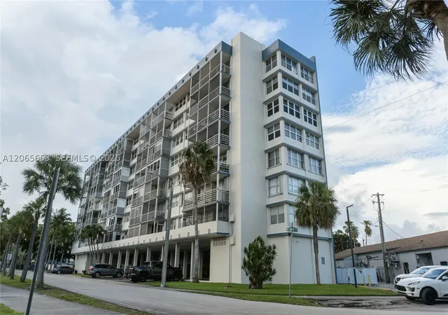 Photo 2 of Condo for sale at 16850 S Glades Dr #5C, North Miami Beach, FL 33162 | MLS# A12065653 | Listing updated on 2026-09-19