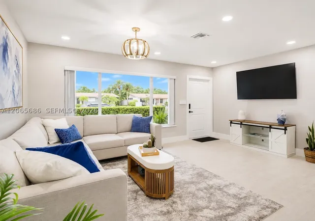 Photo 3 of Single family home for sale at 1321 Ne 26th Ter, Pompano Beach, FL 33062 | MLS# A12065686 | Listing updated on 2026-08-30