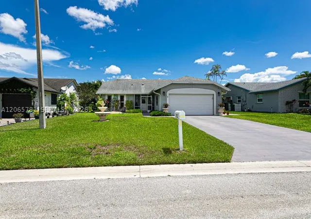 Photo 1 of Single family home for sale at 7112 Nw 107th Ave, Tamarac, FL 33321 | MLS# A12065781 | Listing updated on 2026-09-13