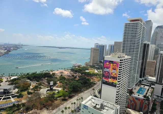 Photo 4 of Condo for sale at 244 Biscayne Blvd #3707, Miami, FL 33132 | MLS# A12065795 | Listing updated on 2026-09-10