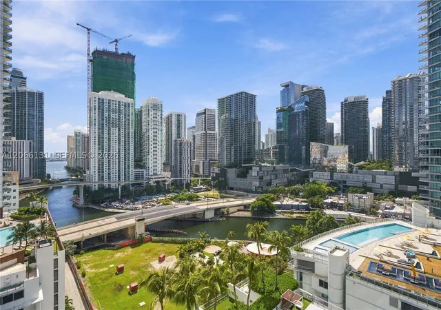 Photo 3 of Condo for sale at 90 Sw 3rd St #1801, Miami, FL 33130 | MLS# A12066131 | Listing updated on 2026-09-16