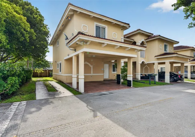 Photo 1 of Townhouse for sale at 6776 Sw 22nd St, Miami, FL 33155 | MLS# A12065910 | Listing updated on 2026-09-11
