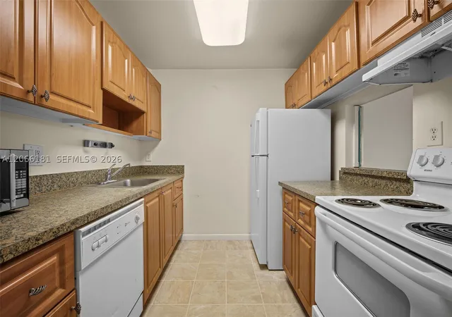 Photo 4 of Condo for sale at 14211 N Kendall Dr #207E, Miami, FL 33186 | MLS# A12066181 | Listing updated on 2026-10-05