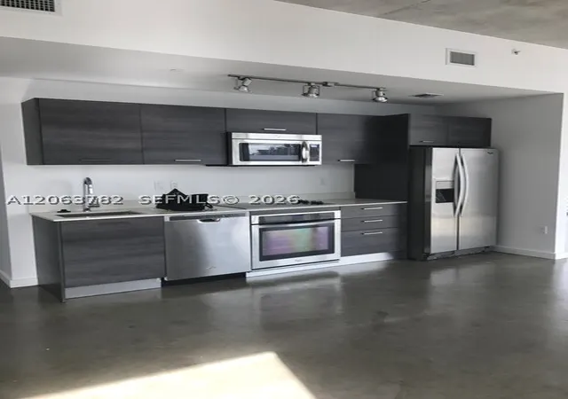 Photo 4 of Condo for sale at 151 Se 1St St #2801, Miami, FL 33131 | MLS# A12063782 | Listing updated on 2026-09-14