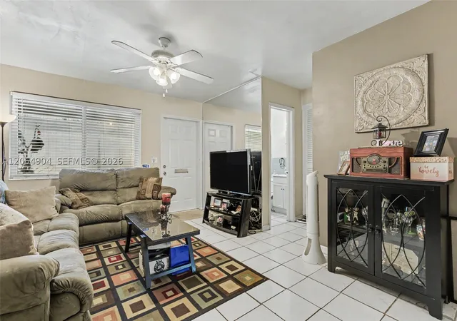 Photo 3 of Condo for sale at 2516 Hayes St #10, Hollywood, FL 33020 | MLS# A12064904 | Listing updated on 2026-09-06