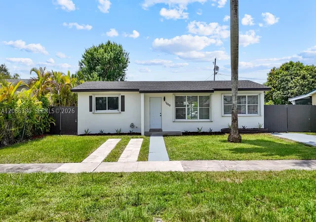 Photo 3 of Single family home for sale at 1500 Nw 11th St, Homestead, FL 33030 | MLS# A12066380 | Listing updated on 2026-09-25