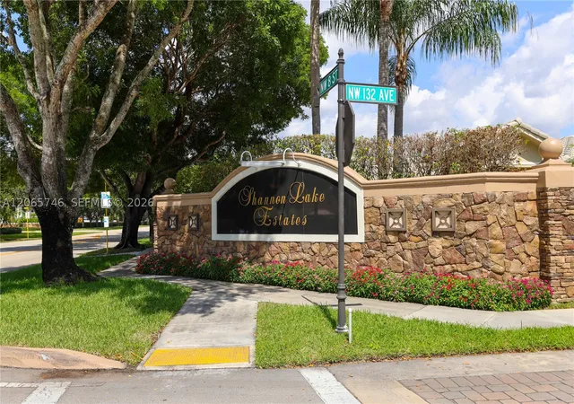 Photo 4 of Single family home for sale at 843 Nw 131St Ave, Sunrise, FL 33325 | MLS# A12065746 | Listing updated on 2026-09-29