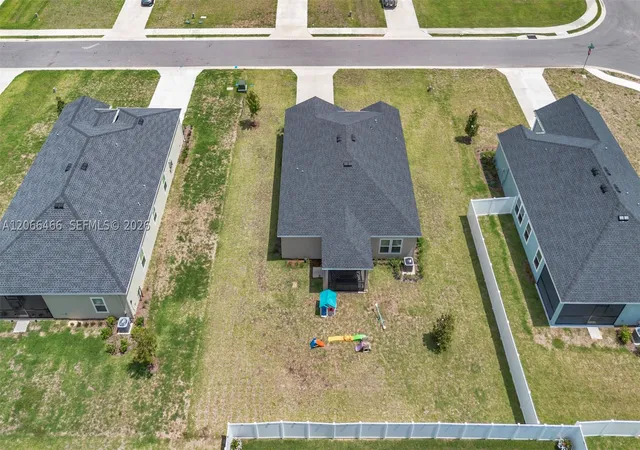 Photo 3 of Single family home for sale at 511 Nw 5th Avenue, Williston, FL 32696 | MLS# A12066466 | Listing updated on 2026-09-04