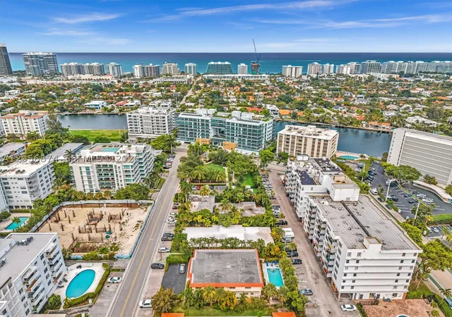 Listing Photo 2 - Condo for sale in building located at 1060 92Nd St, Bay Harbor Islands, FL 33154 - Unit #6