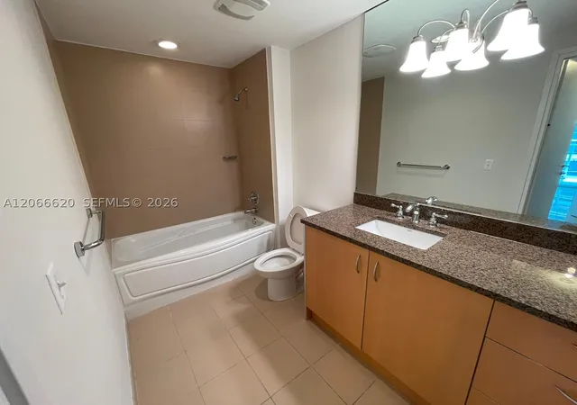 Photo 3 of Condo for sale at 300 S Biscayne Blvd #T-2804, Miami, FL 33131 | MLS# A12066620 | Listing updated on 2026-09-10