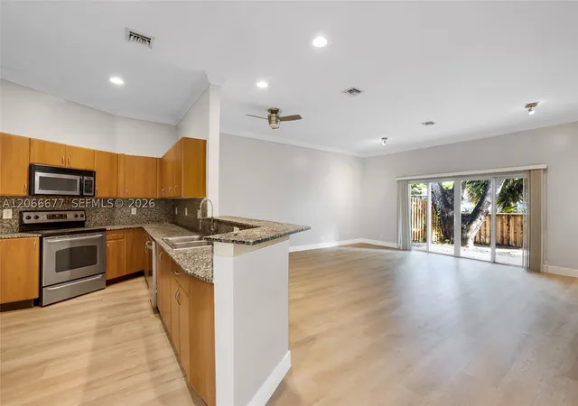 Photo 2 of Townhouse for sale at 2929 Sw 18th Terrace, Fort Lauderdale, FL 33315 | MLS# A12066677 | Listing updated on 2026-09-07
