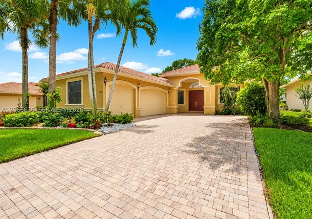 Photo 1 of Single family home for sale at 7747 Via Grande, Boynton Beach, FL 33437 | MLS# A12066636 | Listing updated on 2026-09-11