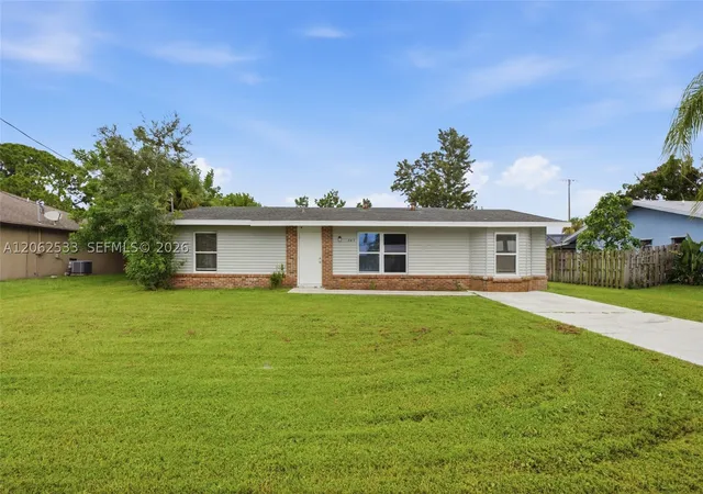 Photo 1 of Single family home for sale at 365 Nw Curtis St, Port St Lucie, FL 34983 | MLS# A12062533 | Listing updated on 2026-09-15