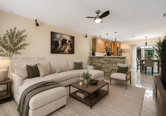 Photo 2 of Single family home for sale at 2115 Ne 15th Ave, Wilton Manors, FL 33305 | MLS# A12062321 | Listing updated on 2026-08-31
