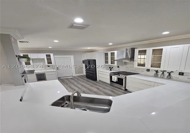 Photo 2 of Townhouse for sale at 4254 Sw 132nd Way, Miramar, FL 33027 | MLS# A12066374 | Listing updated on 2026-09-13