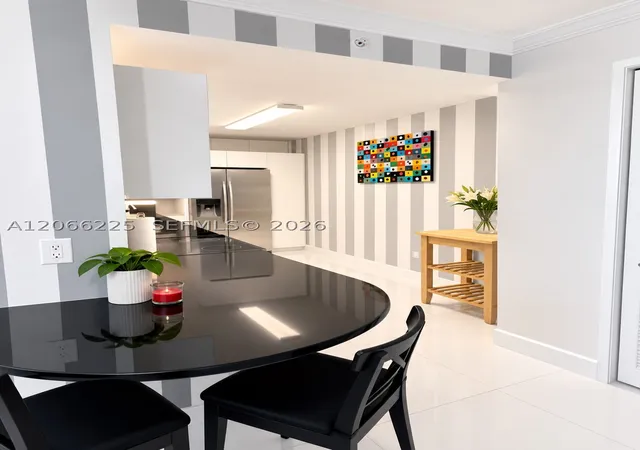Listing Photo 4 - Condo for sale in building located at 401 69th St, Miami Beach, FL 33141 - Unit #304