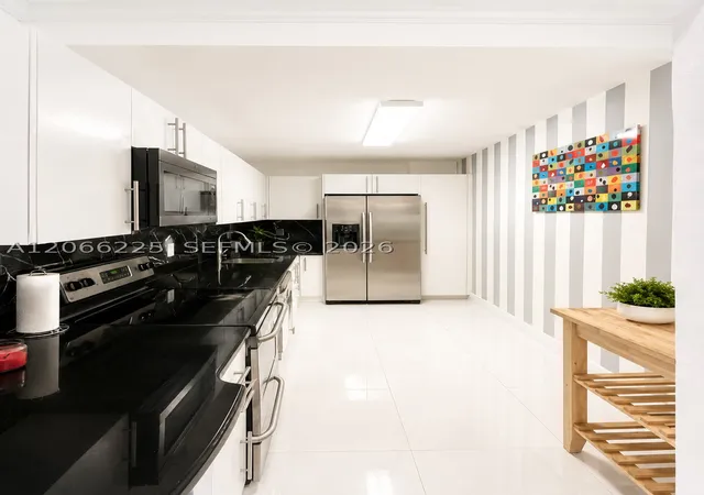 Listing Photo 5 - Condo for sale in building located at 401 69th St, Miami Beach, FL 33141 - Unit #304