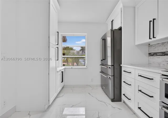 Photo 4 of House for sale at 18956 Argosy Dr, Boca Raton, FL 33496 | MLS# A12066790 | Listing updated on 2026-08-26