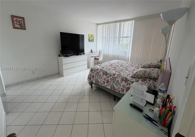 Photo 3 of Condo for sale at 1825 S Ocean Dr #509, Hallandale Beach, FL 33009 | MLS# A12067110 | Listing updated on 2026-09-11