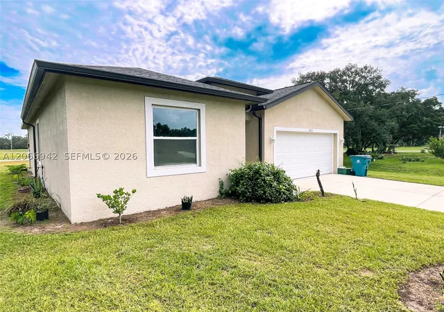 Photo 3 of Single family home for sale at 2013 Odessa Circle, La Belle, FL 33935 | MLS# A12066942 | Listing updated on 2026-09-09