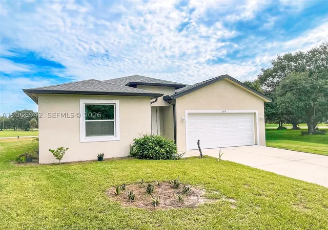 Photo 3 of Single family home for sale at 2013 Odessa Circle, La Belle, FL 33935 | MLS# A12066942 | Listing updated on 2026-09-09