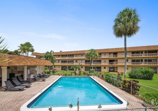 Photo 1 of Condo for sale at 5300 Washington St #T125, Hollywood, FL 33021 | MLS# A12067369 | Listing updated on 2026-09-21