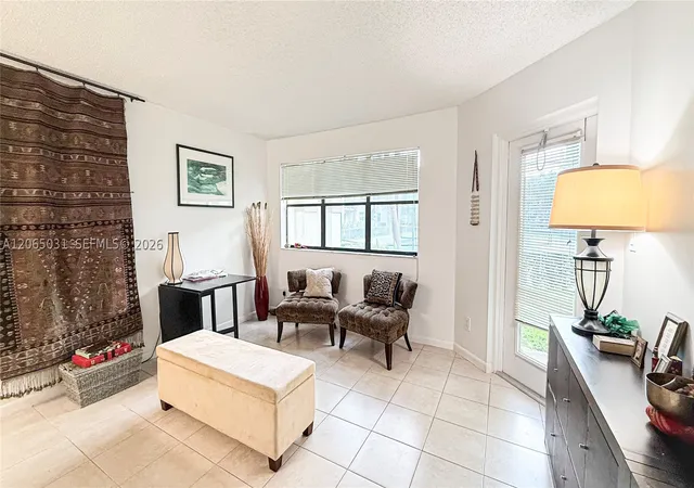 Photo 3 of Condo for sale at 540 S Park Rd #14-9, Hollywood, FL 33021 | MLS# A12065031 | Listing updated on 2026-08-26