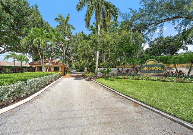 33rd image of 227 N Lakeshore Dr, Hypoluxo, FL 33462 | MLS# B26061562