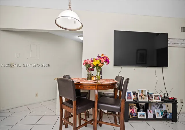 Photo 3 of Sale Pending at 213 Lake Pointe Dr #203, Oakland Park, FL 33309 | MLS# A12067481 | Listing updated on 2026-09-14