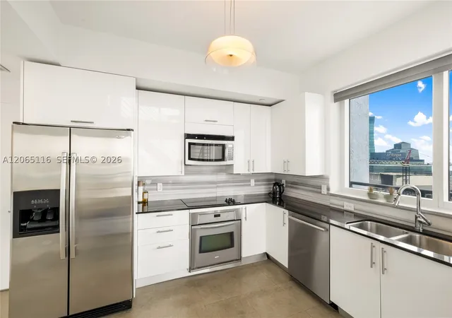 Photo 1 of Condo for sale at 60 Sw 13th St #4001, Miami, FL 33130 | MLS# A12065116 | Listing updated on 2026-08-30