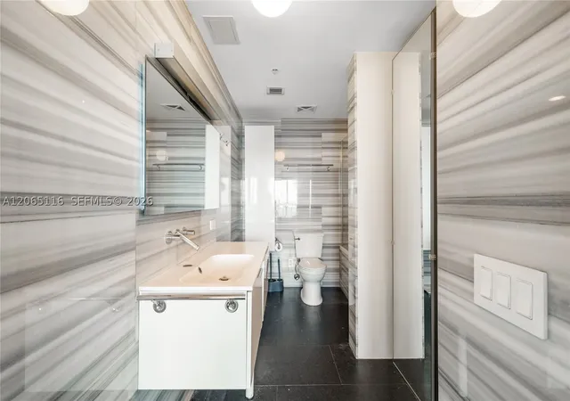 Photo 3 of Condo for sale at 60 Sw 13Th St #4001, Miami, FL 33130 | MLS# A12065116 | Listing updated on 2026-10-05
