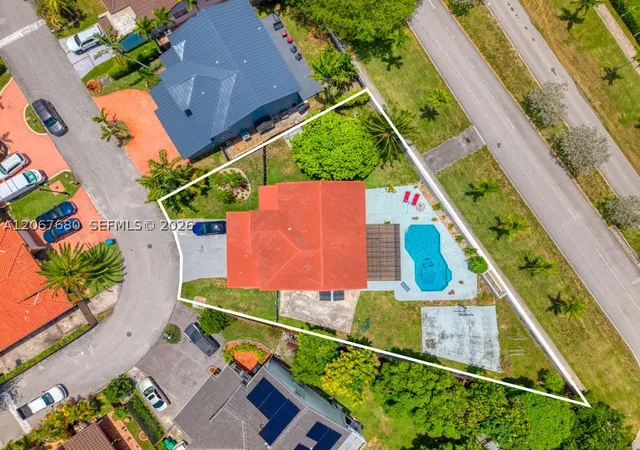 Photo 2 of Single family home for sale at 8611 Sw 207th Ter, Cutler Bay, FL 33189 | MLS# A12067680 | Listing updated on 2026-09-10