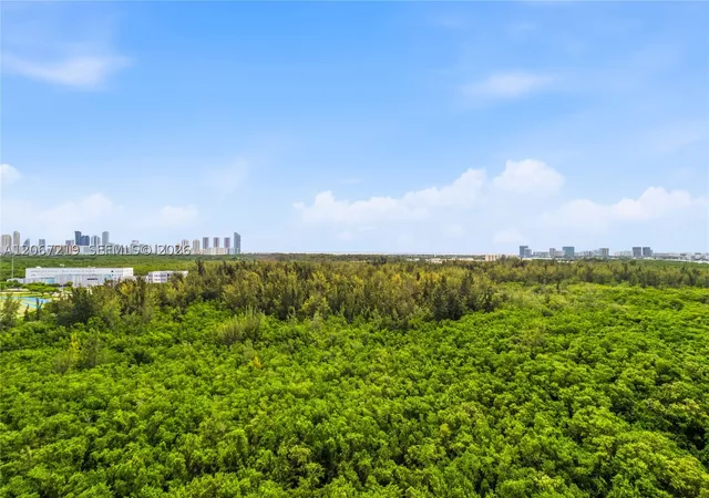 Photo 3 of Condo for sale at 14951 Royal Oaks Ln #1604, North Miami, FL 33181 | MLS# A12067219 | Listing updated on 2026-10-07