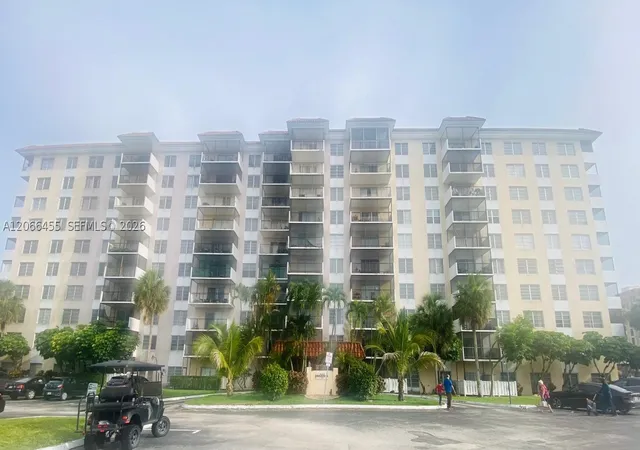 Photo 1 of Condo for sale at 4164 Inverrary Dr #415, Lauderhill, FL 33319 | MLS# A12066455 | Listing updated on 2026-09-17