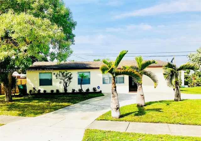 Single family home for sale at 1921 Sw 48Th Ave, Fort Lauderdale, FL 33317 | MLS# A12067761