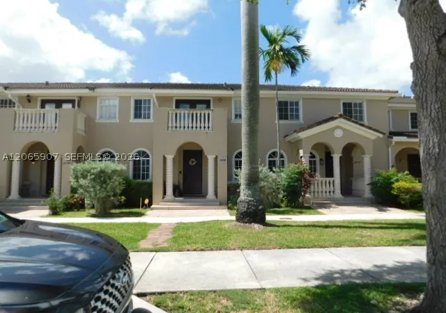 Photo 3 of Townhouse for sale at 14250 Sw 272 St, Homestead, FL 33032 | MLS# A12065907 | Listing updated on 2026-09-14