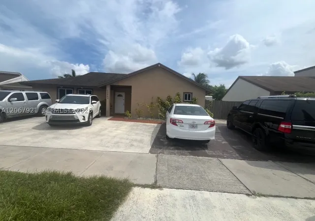 Photo 3 of Single family home for sale at 12242 Sw 210th St, Miami, FL 33177 | MLS# A12067921 | Listing updated on 2026-09-06