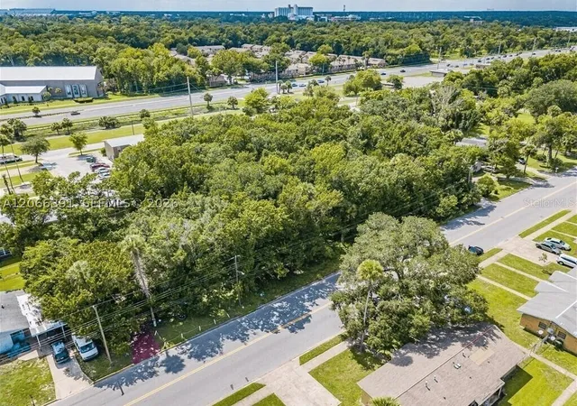 Photo 1 of Land for sale at 440 S Caroline St, Daytona Beach, FL 32114 | MLS# A12066391 | Listing updated on 2026-08-27