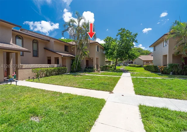 Photo 2 of Townhouse for sale at 2214 Nw 39th Ave, Coconut Creek, FL 33066 | MLS# A12067797 | Listing updated on 2026-09-06