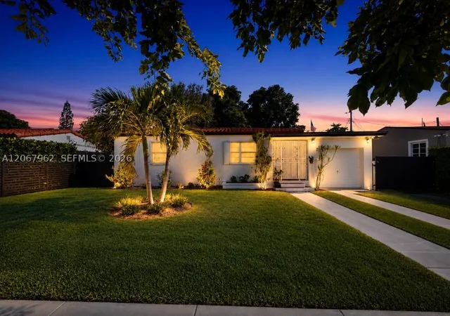 Photo 1 of Single family home for sale at 4060 Sw 6th St, Miami, FL 33134 | MLS# A12067962 | Listing updated on 2026-09-12